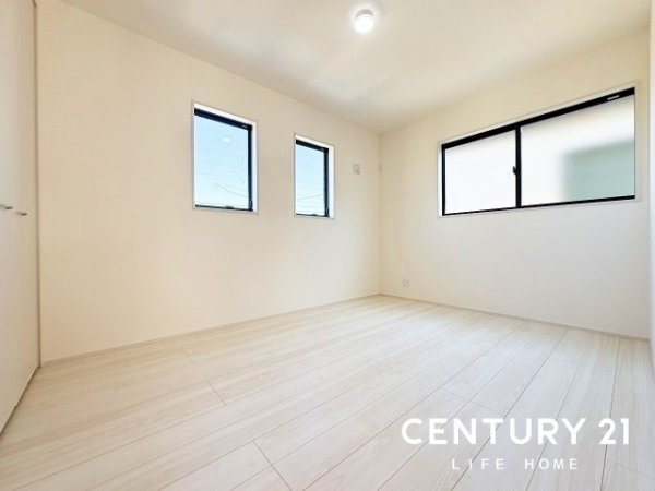 小田急線「鶴川」新築分譲