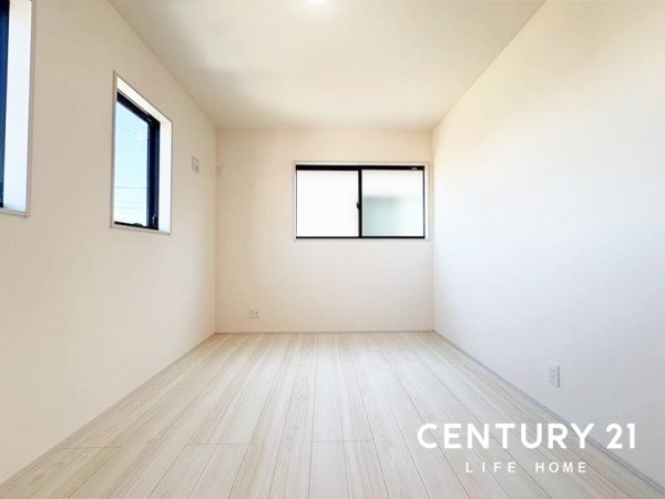 小田急線「鶴川」新築分譲