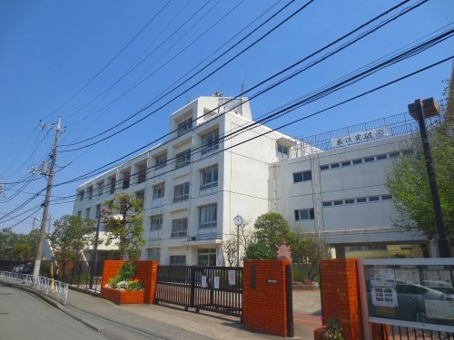 宮前平グリーンハイツ３６号棟(川崎市立向丘中学校)