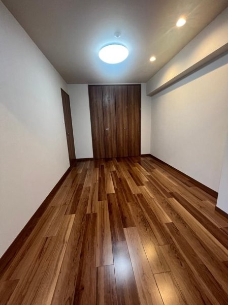 中銀大倉山マンシオン(洋室)