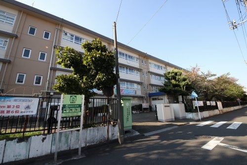 川崎市川崎区渡田東町の土地(川崎市立渡田中学校)