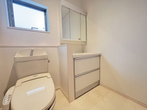 川崎市麻生区岡上６丁目の中古一戸建て