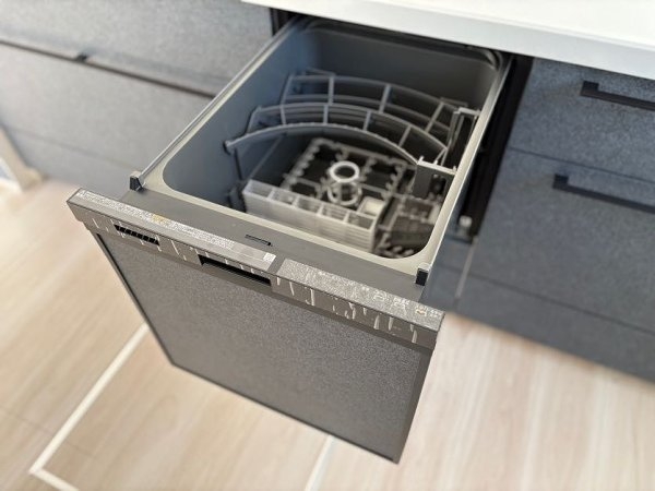 ブルーライン「上永谷」新築戸建