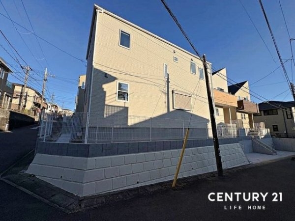 ブルーライン「上永谷」新築戸建