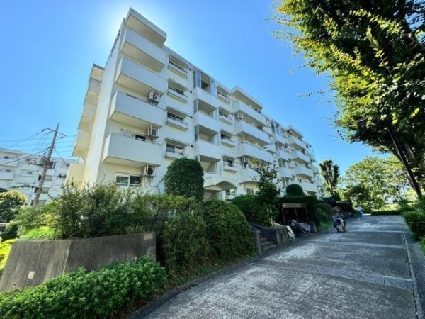 あざみ野団地第3-3-6号棟