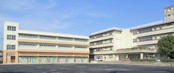 ダイアパレスつづきの丘(横浜市立都田西小学校)