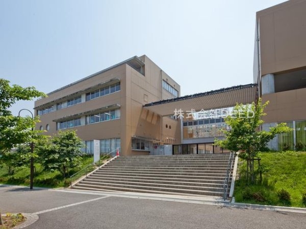 リーデンススクエアはるひ野(川崎市立はるひ野小学校)