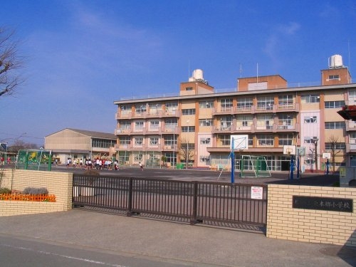 日神パレステージ鴨居(横浜市立東本郷小学校)