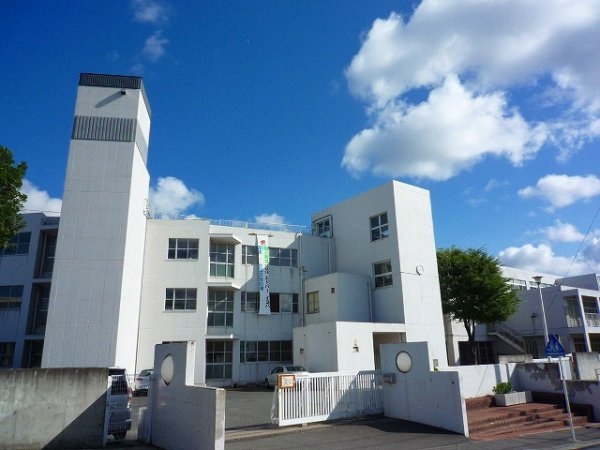 グリーンライン「川和町」新築戸建(横浜市立川和中学校)