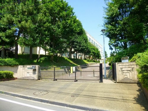 ドレッセたまプラーザ(横浜市立山内中学校)