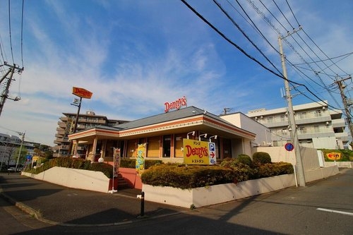たまプラーザ団地5街区5号棟(デニーズ川崎菅生店)