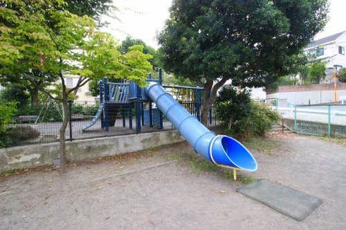 読売ランド前ハイデンス(多摩美こぶし公園)
