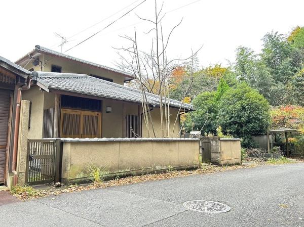北区衣笠赤阪町　中古戸建