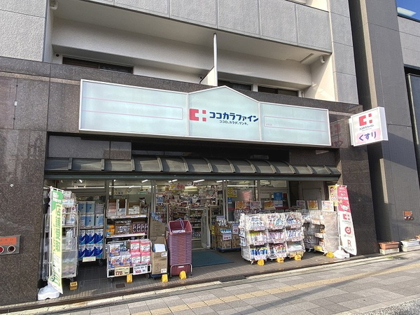 ベル・クローチェ京都洛央(ココカラファイン新町店)