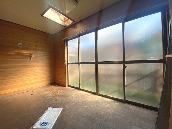 京都市右京区梅津林口町の中古テラスハウス