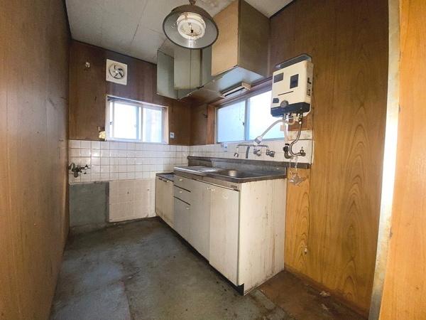 京都市右京区梅津林口町の中古テラスハウス