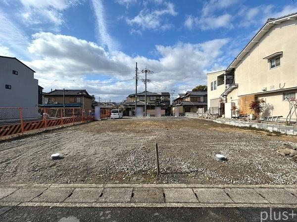 京都市右京区太秦井戸ケ尻町の新築一戸建