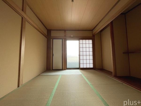 右京区太秦森ケ前町　店舗付中古戸建
