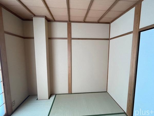 右京区太秦森ケ前町　店舗付中古戸建
