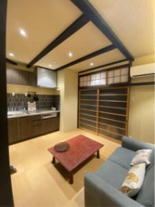 上京区中務町　中古テラス