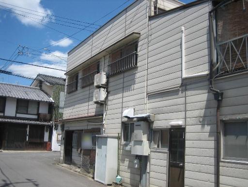 上京区紙屋川町　中古テラス