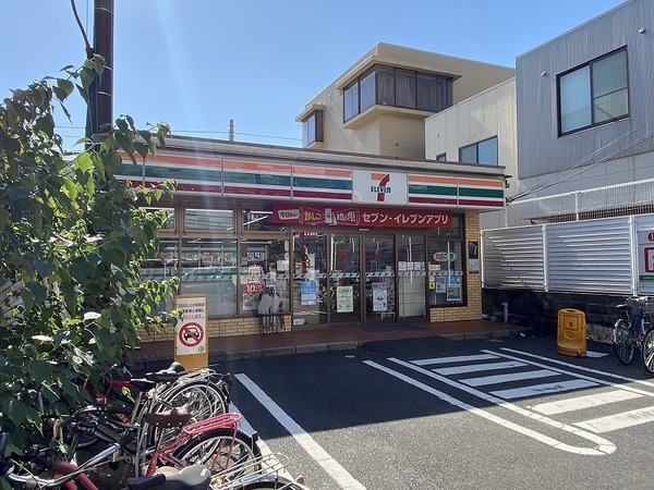 シャリエ京都円町築後未入居(セブンイレブン京都JR円町駅前店)