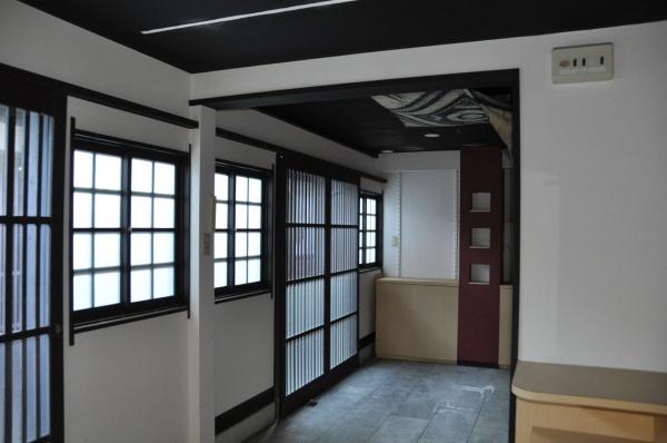 右京区嵯峨鳥居本小坂町　店舗