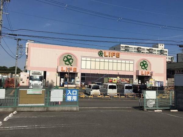 五条ローズハイツA棟(ライフ西京極店)