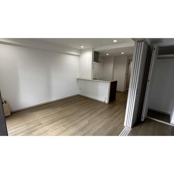 ハイラーク西京極