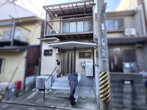 中京区西ノ京南両町　中古テラス