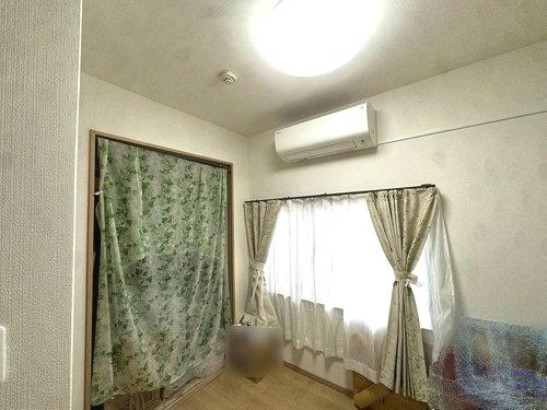 中京区西ノ京南両町　中古テラス