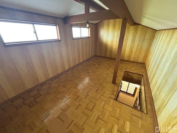 京都市右京区嵯峨広沢池下町の中古一戸建て