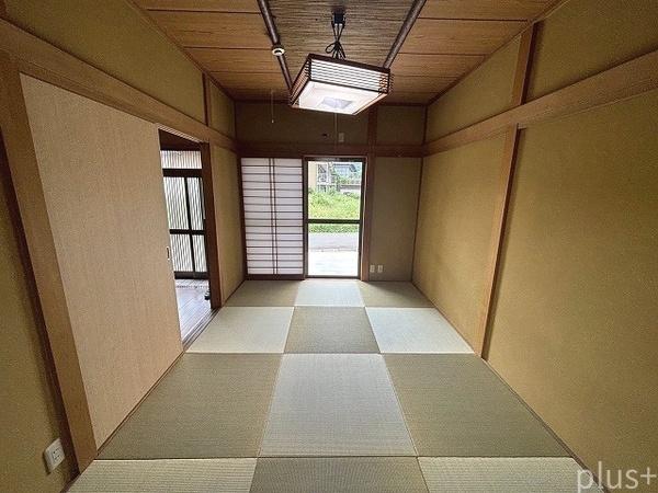 右京区嵯峨広沢池下町　中古戸建