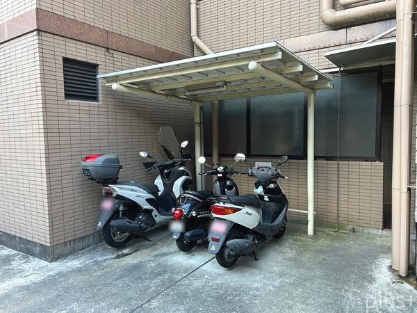 ヴィヴァーチェ西院