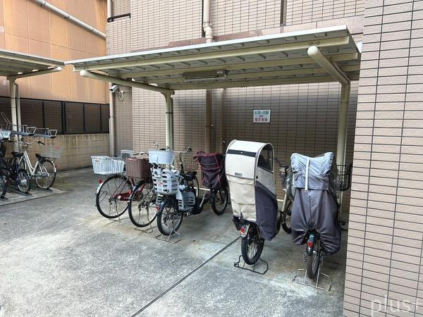 ヴィヴァーチェ西院