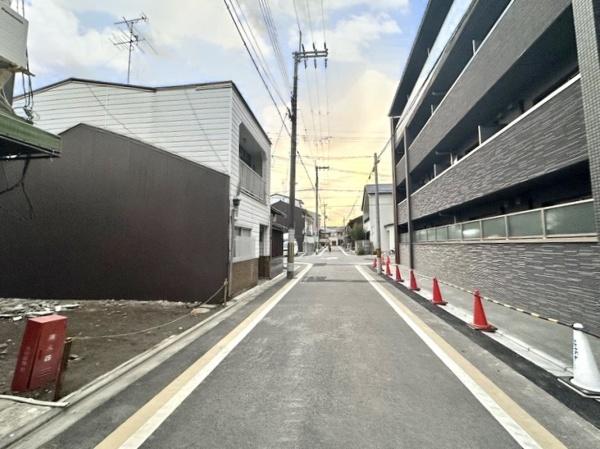 京都市中京区西ノ京冷泉町の土地