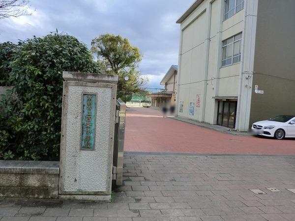 パラドール西院四条通ザ・フェイス(京都市立四条中学校)