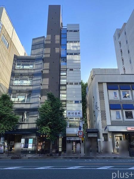 河原町御池のテナントビル