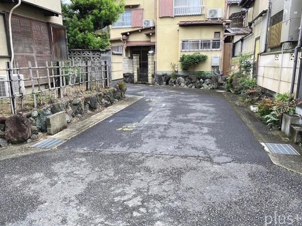 京都市右京区太秦開日町の土地