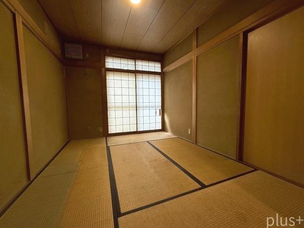 京都市右京区嵯峨広沢池下町の中古一戸建て