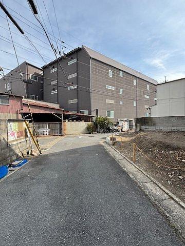 京都市右京区西京極堤下町の土地