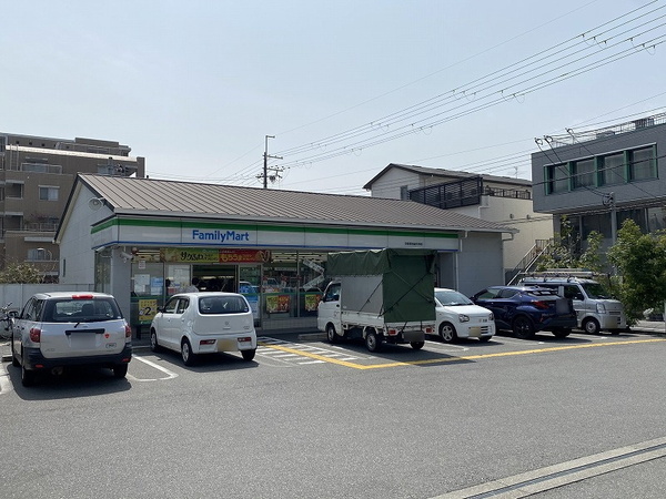 京都市中京区西ノ京船塚町の土地(ファミリーマート京都御池通天神店)