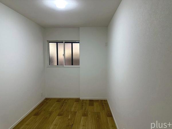 右京区常盤窪町 新築戸建(洋室)