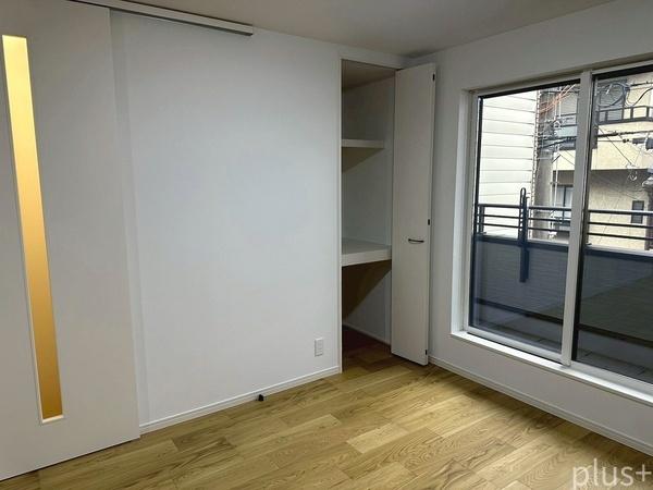 右京区常盤窪町 新築戸建(リビング)