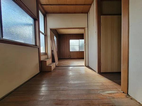京都市右京区龍安寺塔ノ下町の中古一戸建て