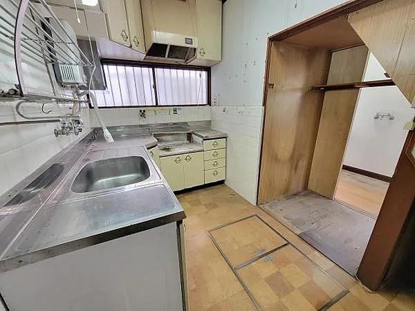京都市右京区龍安寺塔ノ下町の中古一戸建て