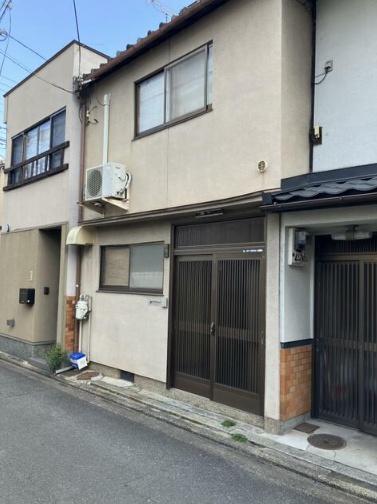 中京区壬生御所ノ内町　中古テラス