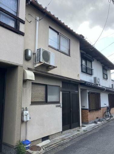 中京区壬生御所ノ内町　中古テラス