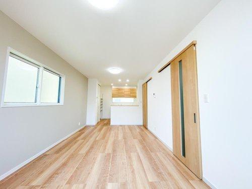 右京区梅津林口町　新築戸建