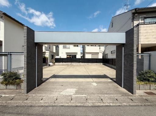 京都市右京区嵯峨広沢南野町の中古一戸建て